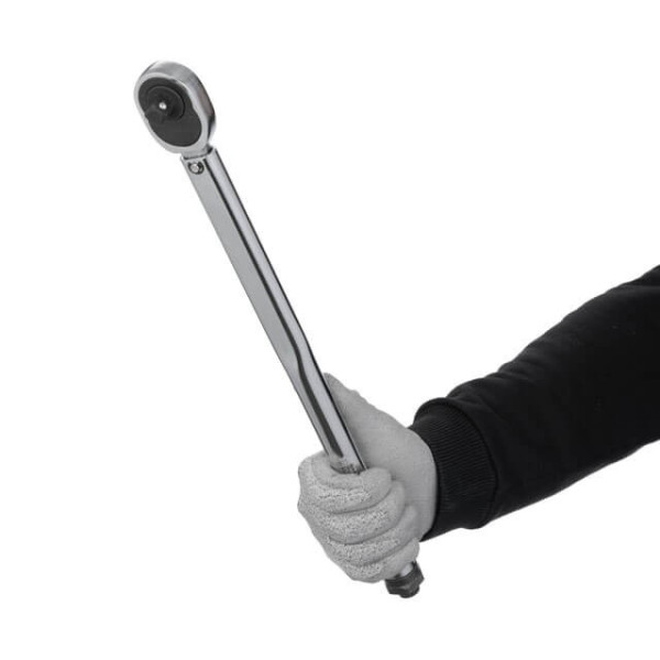 Torque wrench 1/2, 28-210 Nm, adapter 1/2*3/8, extension 125 mm*1/2 Intertool XT-9007
