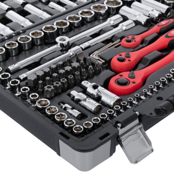 Набор инструментов профессиональный 1/4; 3/8; 1/2, 151 единиц, Cr-V Intertool ET-7151