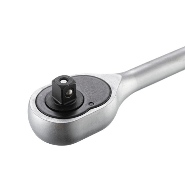 Handle with a 24-tooth 3/8'' ratchet mechanism. CRV Intertool HT-2105