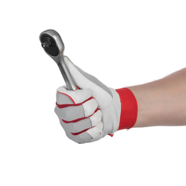 Handle with a 24-tooth 3/8'' ratchet mechanism. CRV Intertool HT-2105
