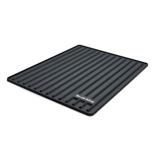 Broil King silicone mat for side tables
