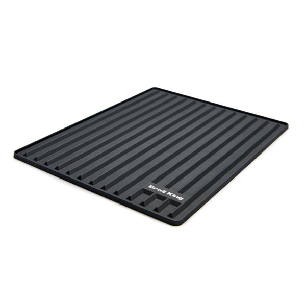 Broil King silicone mat for side tables