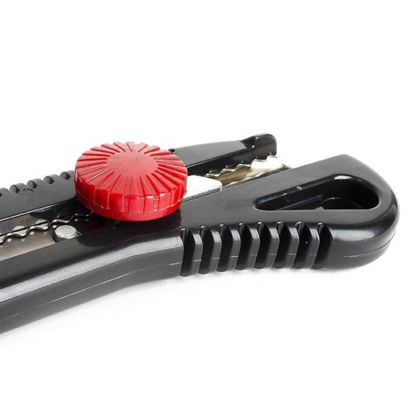 Intertool HT-0502 18 mm metal blade guide knife with screw lock