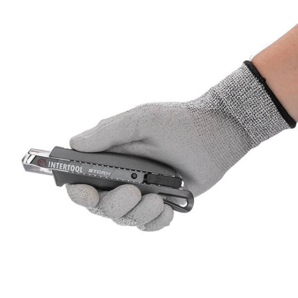 Segment knife 18 mm, aluminum handle, metal guide, STORM Intertool HT-0534