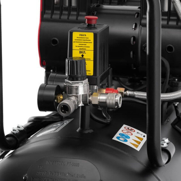 Compressor 100 l, 3x1.1 kW, 220 V, 8 atm, 480 l/min, 1400 rpm, low noise, oil-free, 6 cylinders Intertool PT-0028