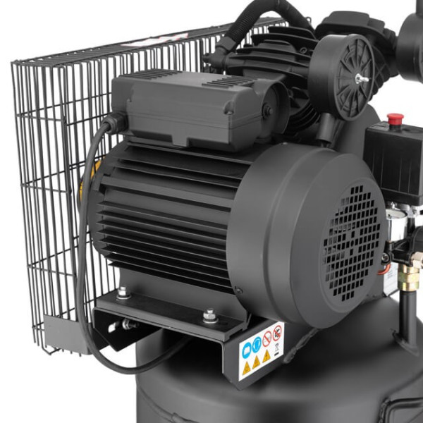 Compressor 100 l, vertical, 3 kW, 220 V, 10 atm, 500 l/min. 2 Intertool PT-0017 cylinders