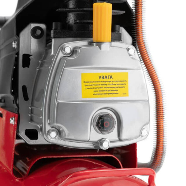 Compressor 24 l, 1500 W, 220 V, 8 atmospheres 206 l/min. Intertool PT-0010