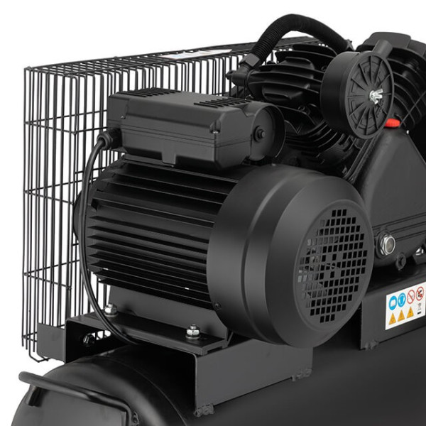 Compressor 50 l, 3 kW, 220 V, 10 atmospheres 500 l/min, 2 cylinders Intertool PT-0016