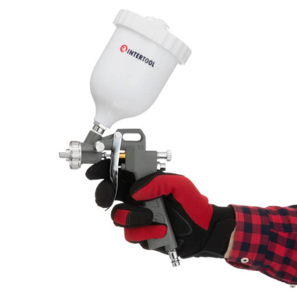 Paint gun pneumatic HP, nozzle 1.5 mm, upper plastic tank 600 ml, 5 bar Intertool PT-0204