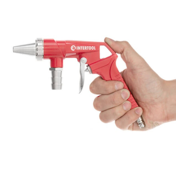 Pneumatic sandblasting gun with Intertool PT-0706 hose