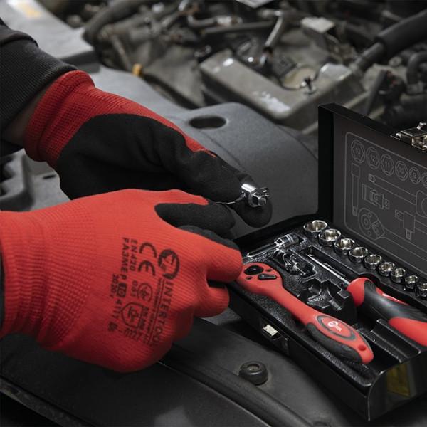 Red knitted synthetic glove, covered with gray nitrile on the palm 10 Intertool SP-0127