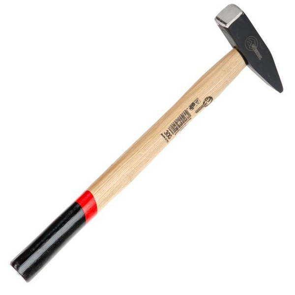 Молоток слюсарний 300г,ручка ясен Intertool HT-0252