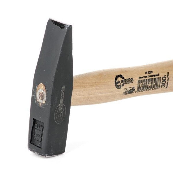 Молоток слюсарний 300г,ручка ясен Intertool HT-0252