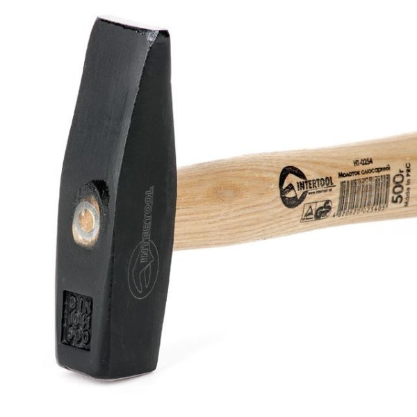 Молоток слюсарний 500 г, ручка ясен Intertool HT-0254